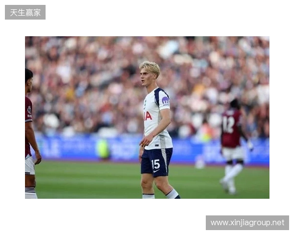 TA:切尔西、维拉冬窗问价遭拒,热刺拒放贝里瓦尔离队